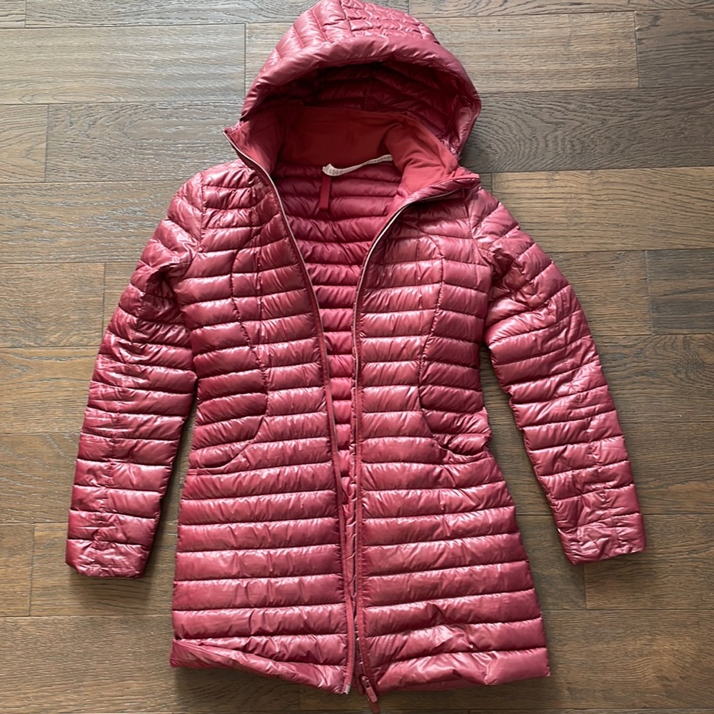 Lululemon packable down jacket
